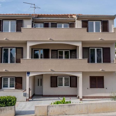 Apartment Matija Подстрана Экстерьер фото